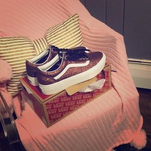 VANS platform red glitter sneakers-BRAND NEW